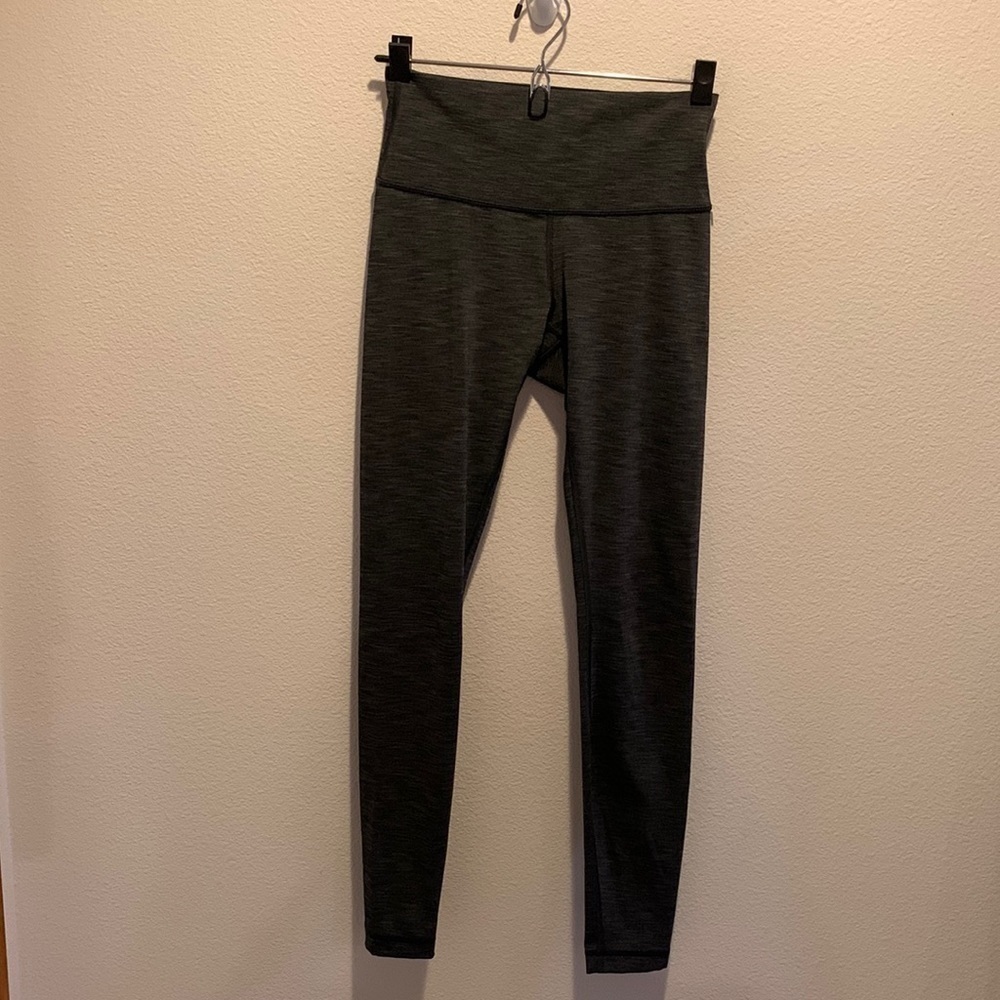 Lululemon Gray Leggings. Excellent used condition. Size 6.​​​​​​​​​​​​​​​​